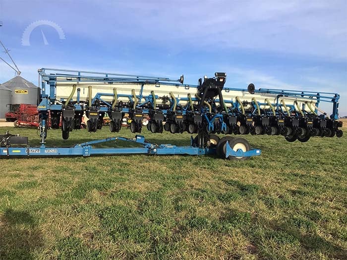 KINZE 3650 Planter